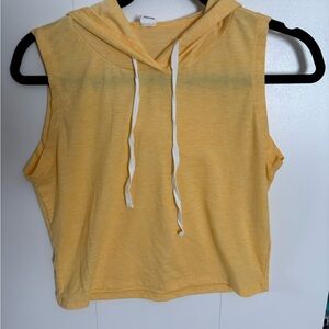 Women’s Yellow Sleeveless Hooded Crop Top NWOT